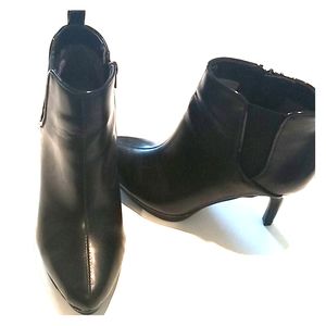 Sexy heeled black booties